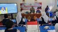 Anggota DPD RI sekaligus MPR RI asal Jawa Barat, Agita Nurfianti, S.Psi., menggelar kegiatan reses dan Sosialisasi Empat Pilar MPR RI di SMPN 14 Kota Bandung pada Jumat, 12 Desember 2025. Mengusung format seminar interaktif, acara ini bertujuan menanamkan nilai-nilai Pancasila, UUD 1945, NKRI, dan Bhinneka Tunggal Ika kepada generasi muda sejak dini.