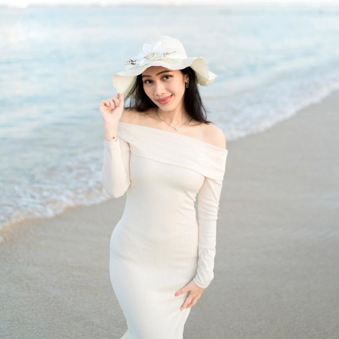 _Cut Novia (Novia Bahagia), Owner Glow-Wow Premium Beauty._